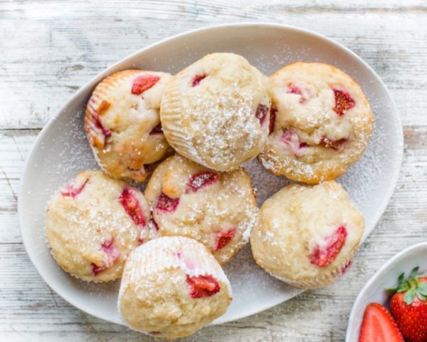 Strawberry ricotta muffins