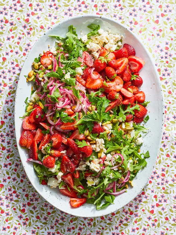 Strawberry salad with feta, arugula & pickled red onions