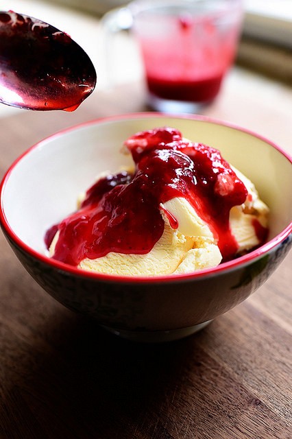 Strawberry sauce
