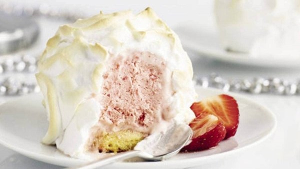 Strawberry semifreddo baked Alaskas