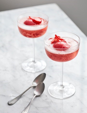 Strawberry sgroppino