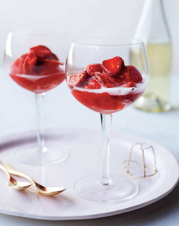 Strawberry sherbet with sparkling wine