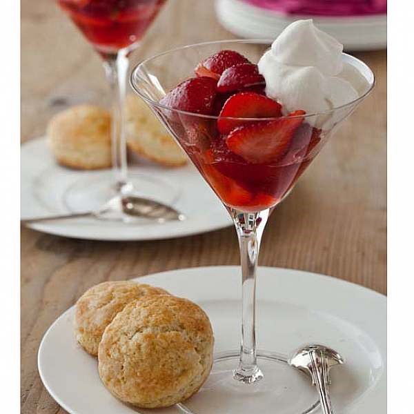Strawberry shortcakes, deconstructed