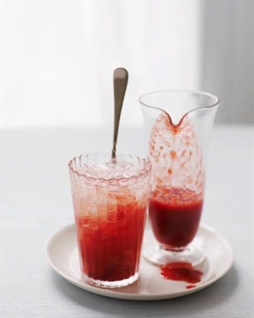 Strawberry soda