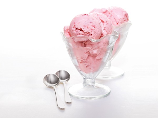 Strawberry-soda ice cream