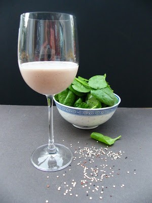 Strawberry spinach booster
