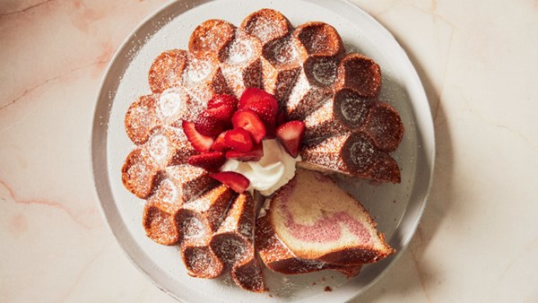 Strawberry-swirl bundt cake