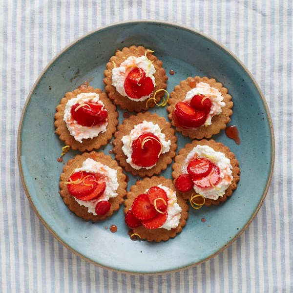 Strawberry tartlets