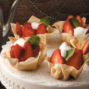 Strawberry tartlets 