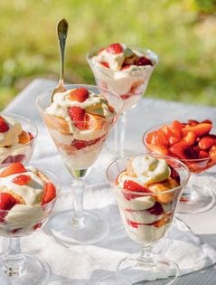 Strawberry tiramisu with Marsala