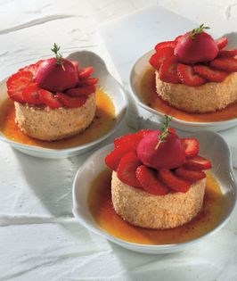 Strawberry vacherins