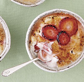 Strawberry-yogurt brûlée