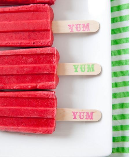 Strawberry yogurt popsicles