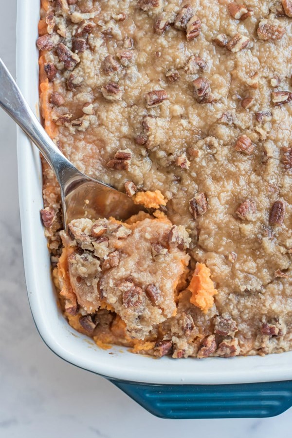 Streuseled sweet potato casserole