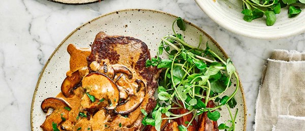 Stroganoff steak and sweet potato wedges