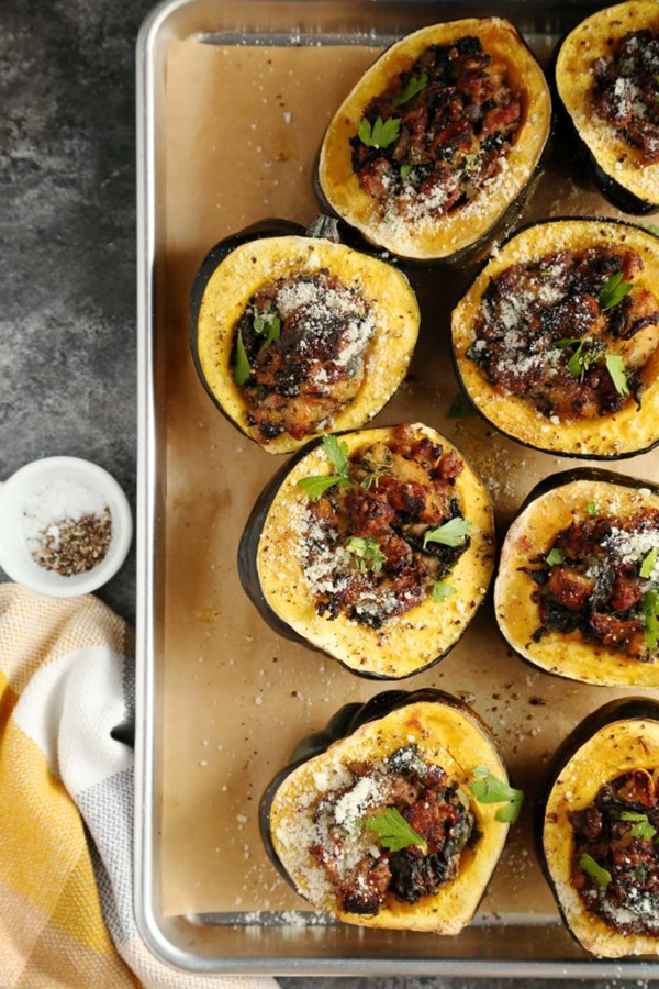Stuffed acorn squash