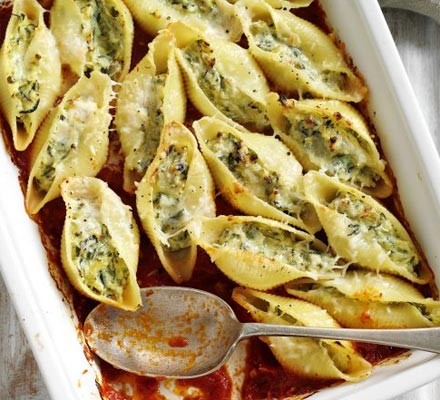 Stuffed and baked ricotta shells