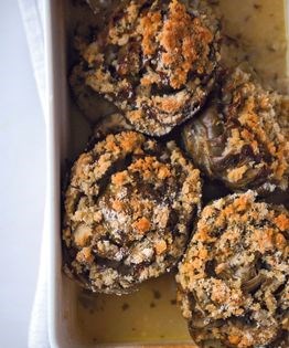 Stuffed artichokes with garlicky breadcrumbs