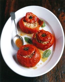 Stuffed baked tomatoes (Pomodori farciti al forno)