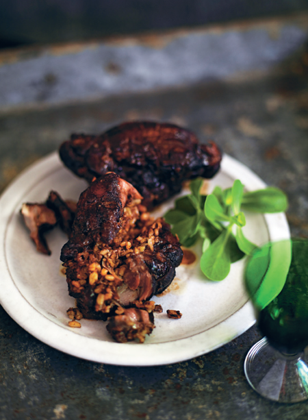 Stuffed boneless lamb shanks (Mouzet el kharoof)