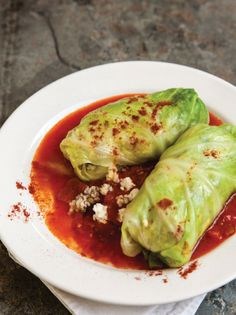 Stuffed cabbage leaves