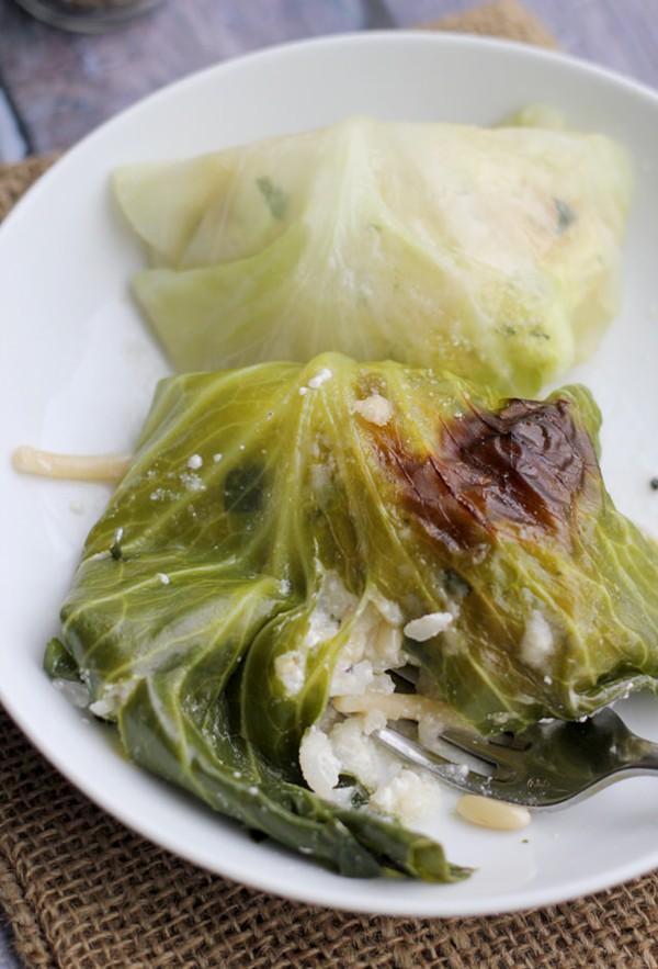 Stuffed cabbage with ricotta and pine nuts
