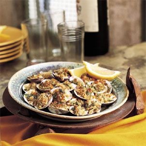 Stuffed clams (Vongole ripiene)