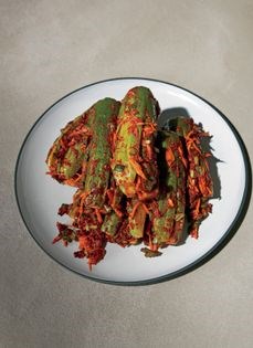 Stuffed cucumber kimchi (Oi-so-begi)