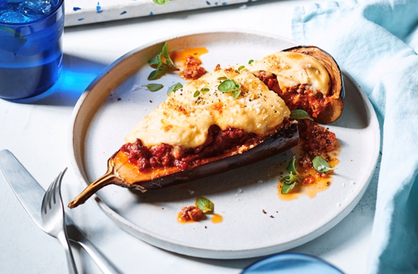 Stuffed eggplant (Eggplant papoutsakia)
