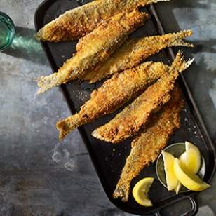 Stuffed fresh sardines