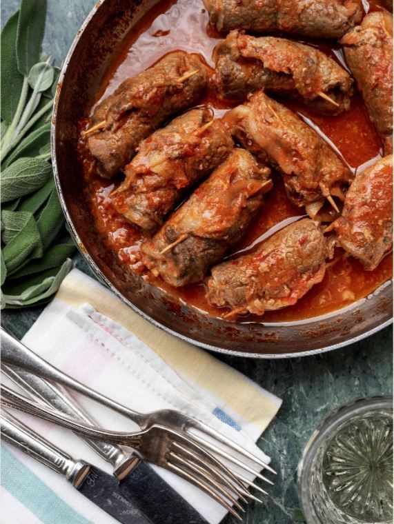 Stuffed little meat rolls (Useleti scampai)