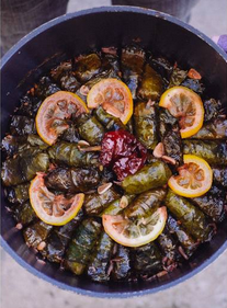 Stuffed mulberry leaves