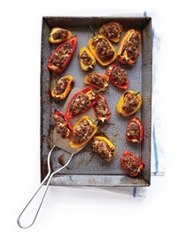 Stuffed-pepper bites with Greek lamb filling