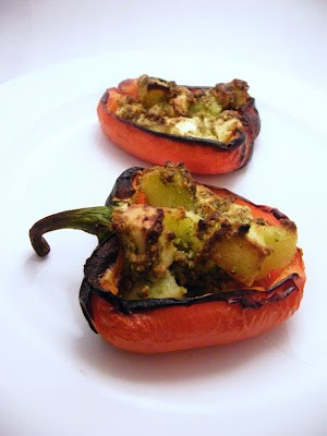 Stuffed peppers with new potatoes, feta and pesto