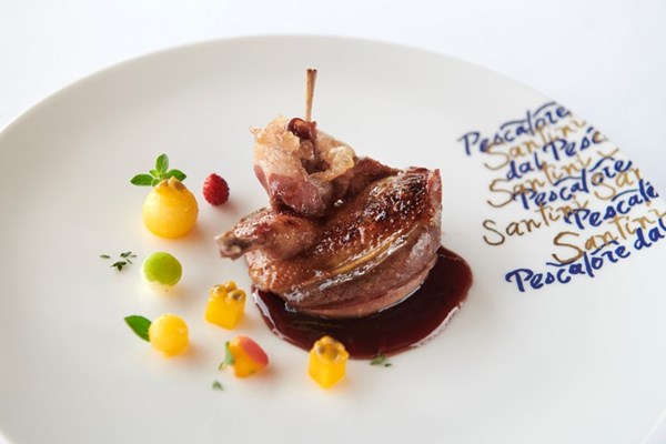 Stuffed pigeon with apple mostarda, cognac and amaretto