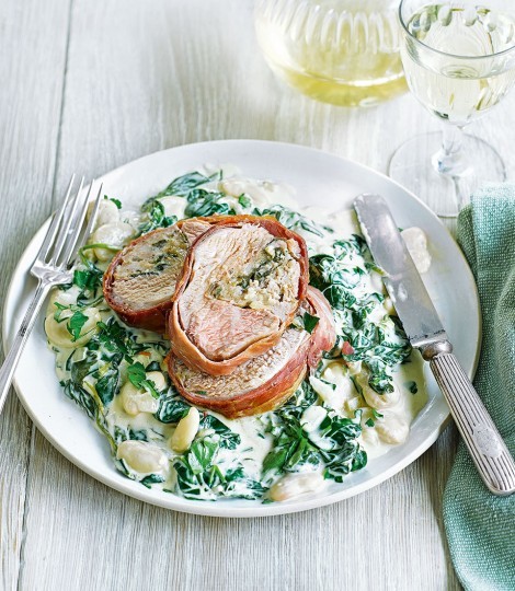 Stuffed pork fillet with creamed butter beans