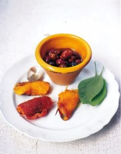 Stuffed rolled peppers (Peperoni arrotolati)