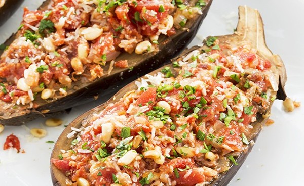 Stuffed spiced eggplants with tomatoes and pine nuts recipe | Eat Your ...