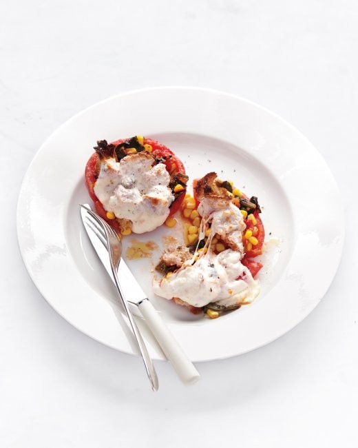 Stuffed tomatoes with mozzarella