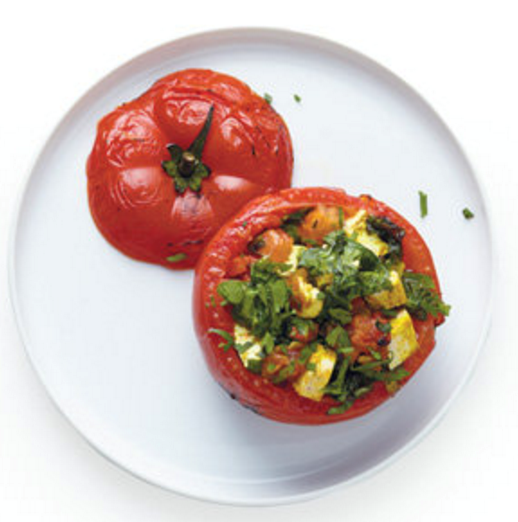 Stuffed tomatoes with tofu and spinach