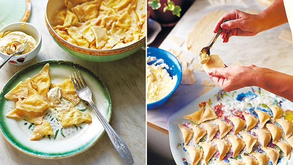 Stuffed Ukrainian pasta - potato filling with crispy pork (Varenyky z kartopleyu)