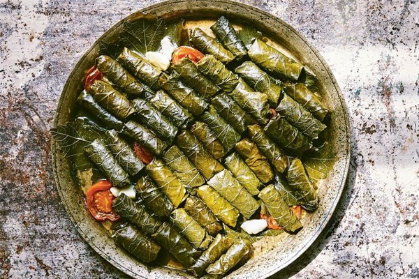 Stuffed vine leaves (Warak arish)