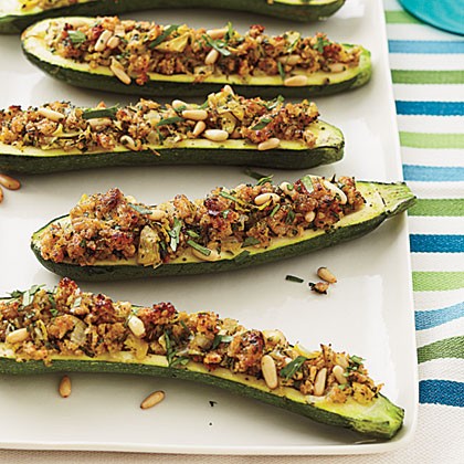 Stuffed zucchini with cheesy breadcrumbs