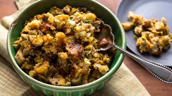 Stuffing with mushrooms and bacon