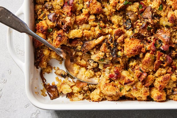 Stuffing with mushrooms, leeks and bacon