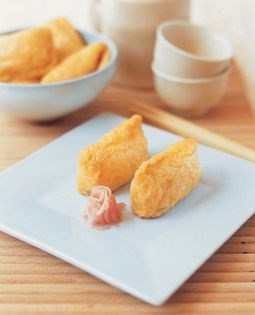Su-meshi in tofu bags (Abura-age)