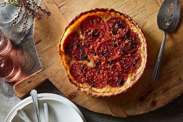 Sue Lyon's tomato pie