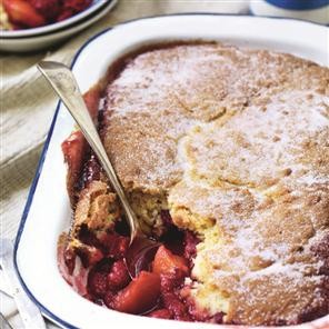 Sugar-baked peach and raspberry sponge pudding