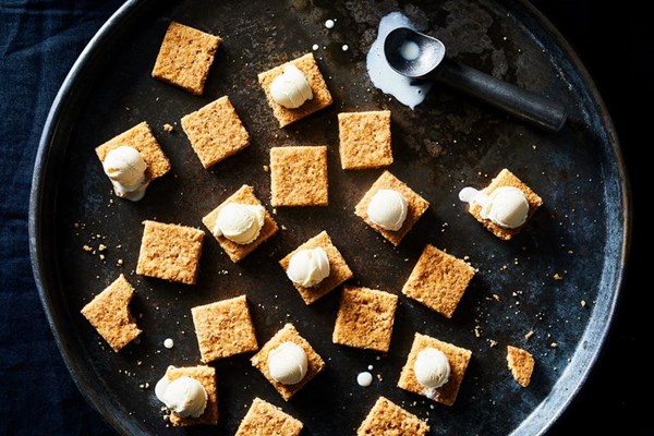 Sugar cone shortbread
