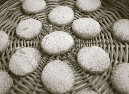 Sugar cookies (Polvorosas)